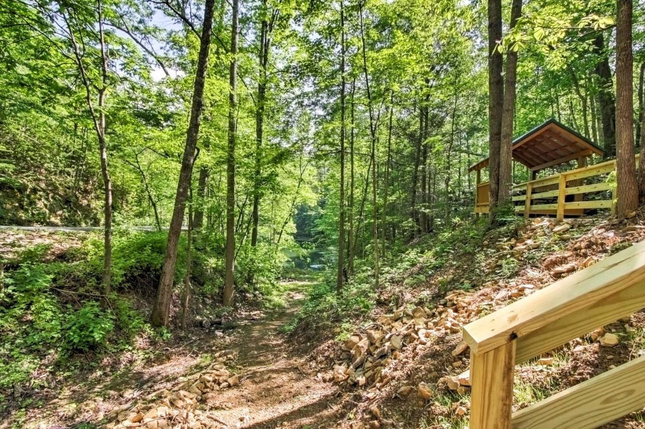Gatlinburg Cabin With Hot Tub 5 Mi To Downtown Exterior photo